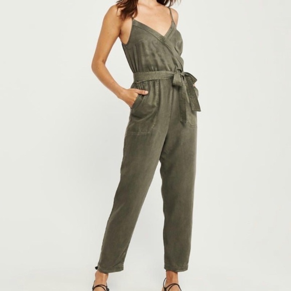 Abercrombie & Fitch: Olive Utility Cropped Leg Jumpsuit